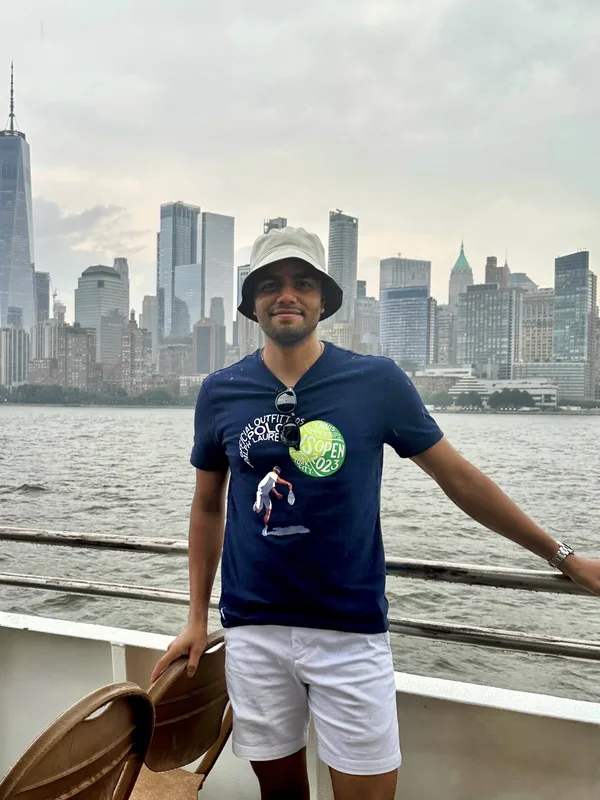 Ferry ride with the NYC skyline